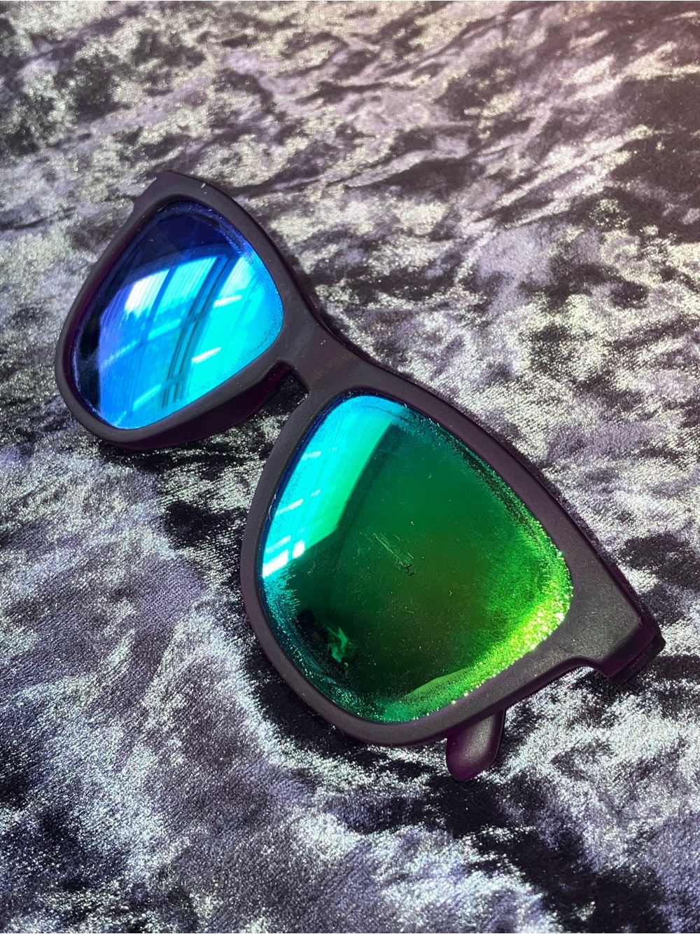 Goodr Gardening with a Kraken Women’s Purple Polarized Sunglasses Green Mirror